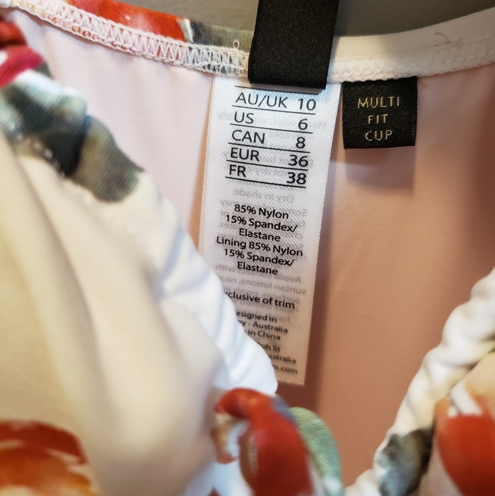 NipTuck NWT Tie Front Floral Swimsuit, Size 6 - Picture 6 of 6